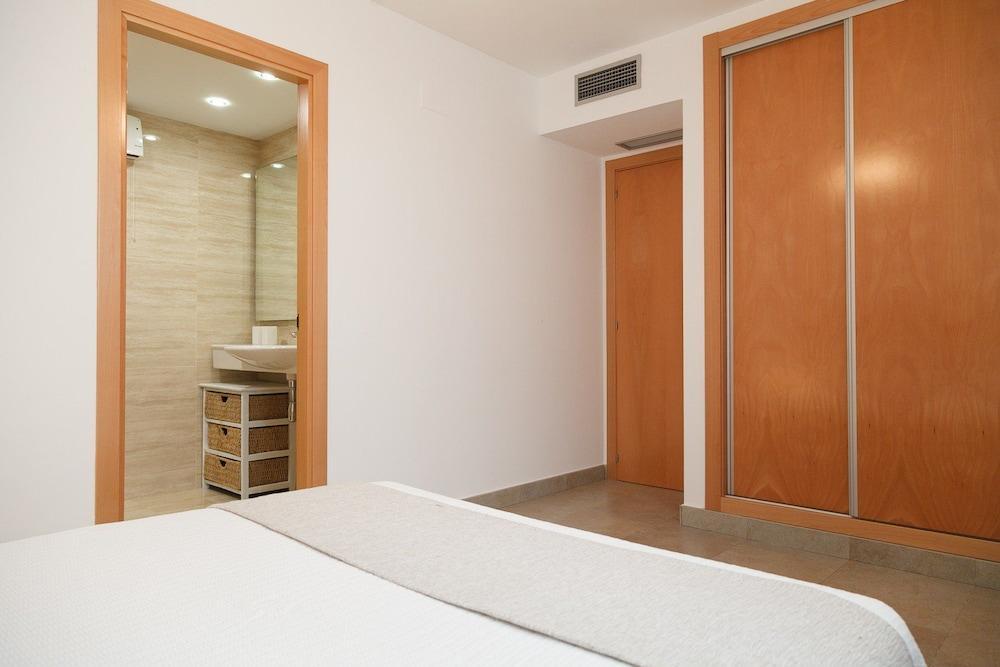 Uhc Mar Augusta Family Complex Apartment Cambrils Bagian luar foto