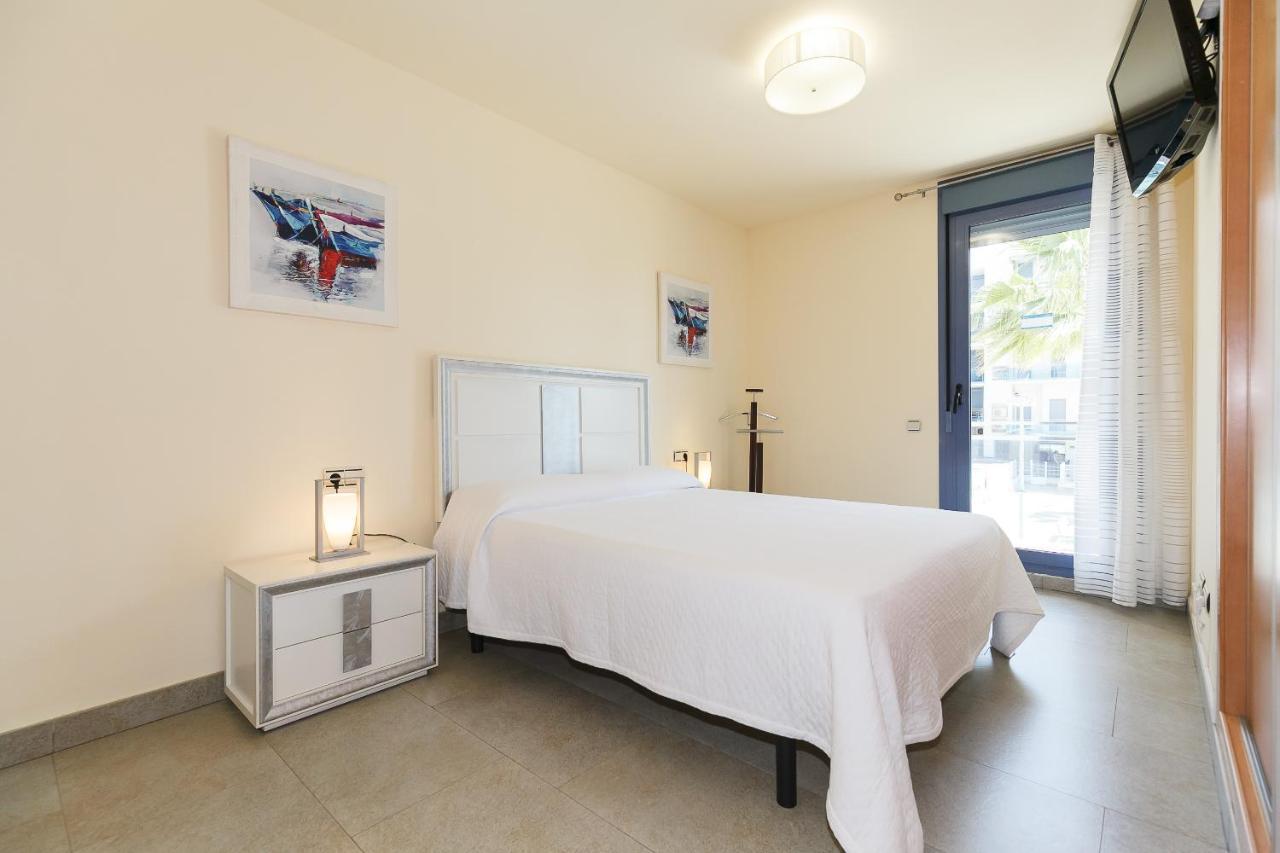Uhc Mar Augusta Family Complex Apartment Cambrils Bagian luar foto