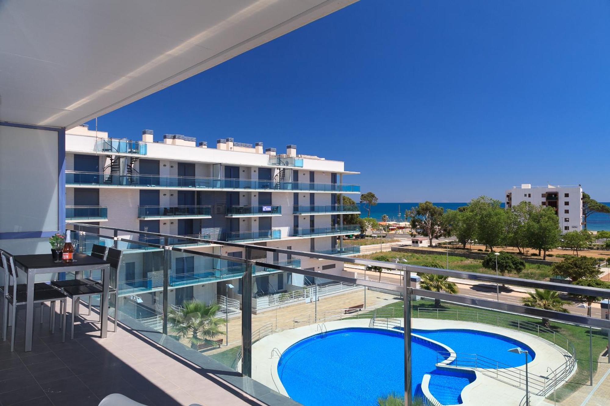 Uhc Mar Augusta Family Complex Apartment Cambrils Bagian luar foto