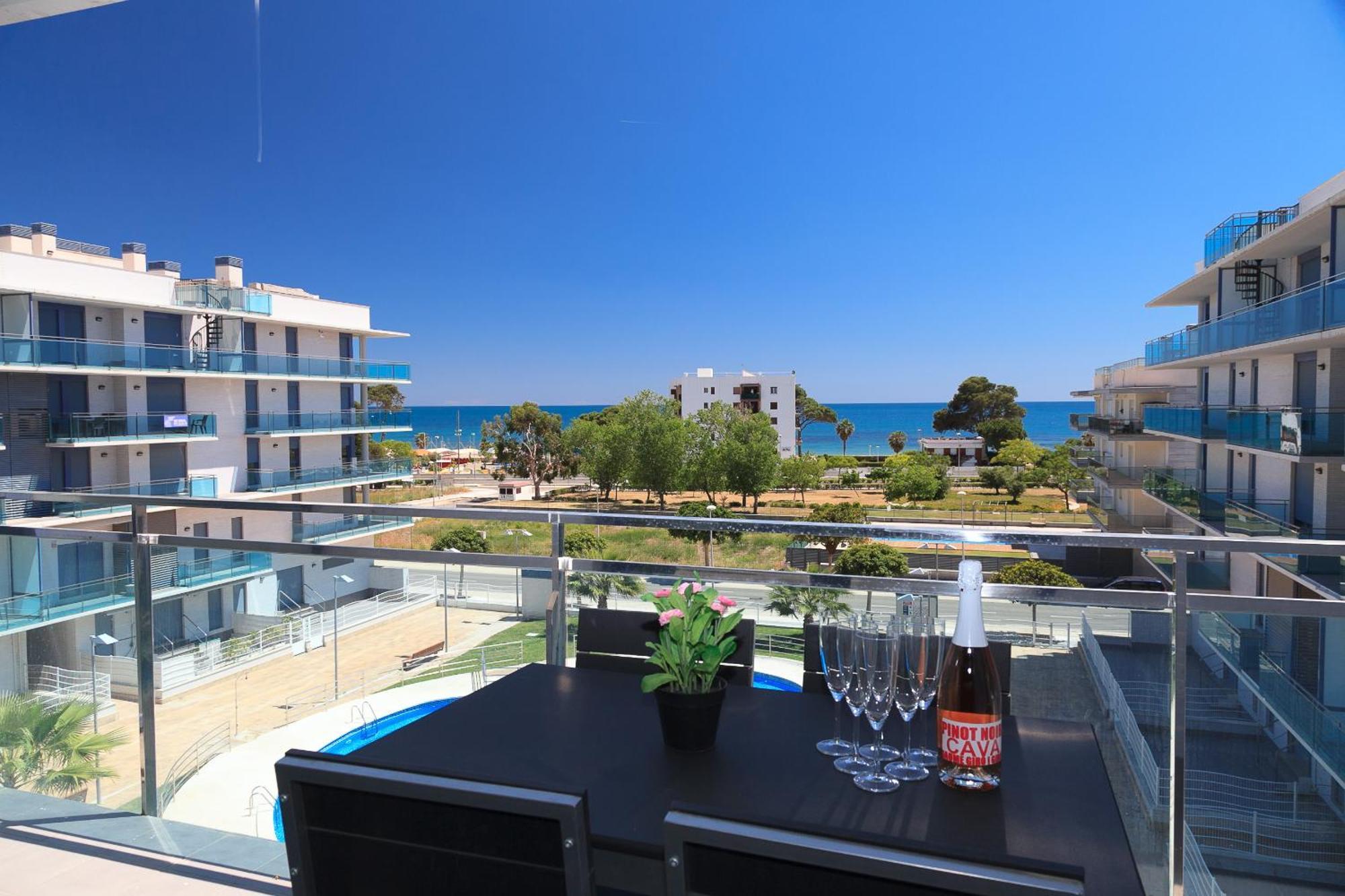 Uhc Mar Augusta Family Complex Apartment Cambrils Bagian luar foto